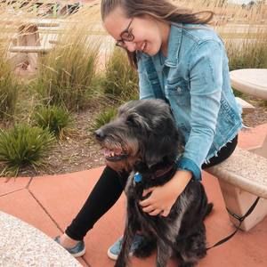 Meet your Posher, Claire